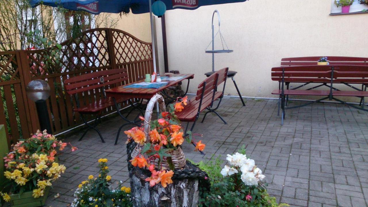 Patio Dom Goscinny Łukęcin Exteriör bild