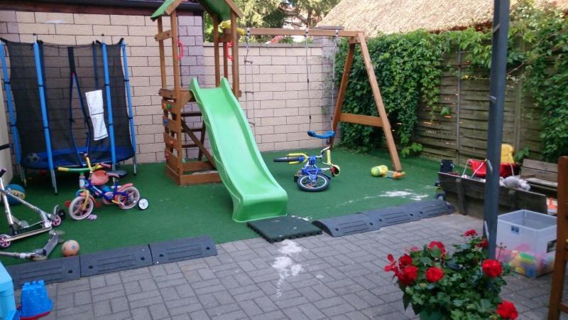 Patio Dom Goscinny Łukęcin Exteriör bild